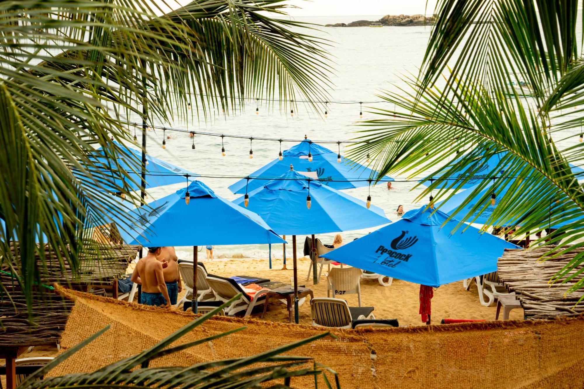 Peacock Beach Hotel Unawatuna Buitenkant foto